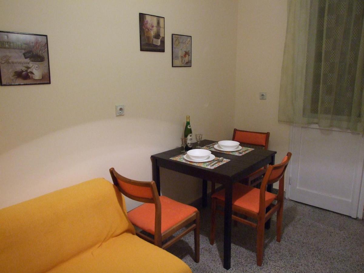 Georgina Appartamento Rospi Cuprija